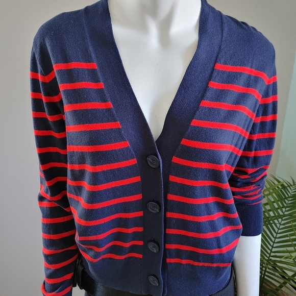 J. Crew New Sweater - Picture 3 of 5